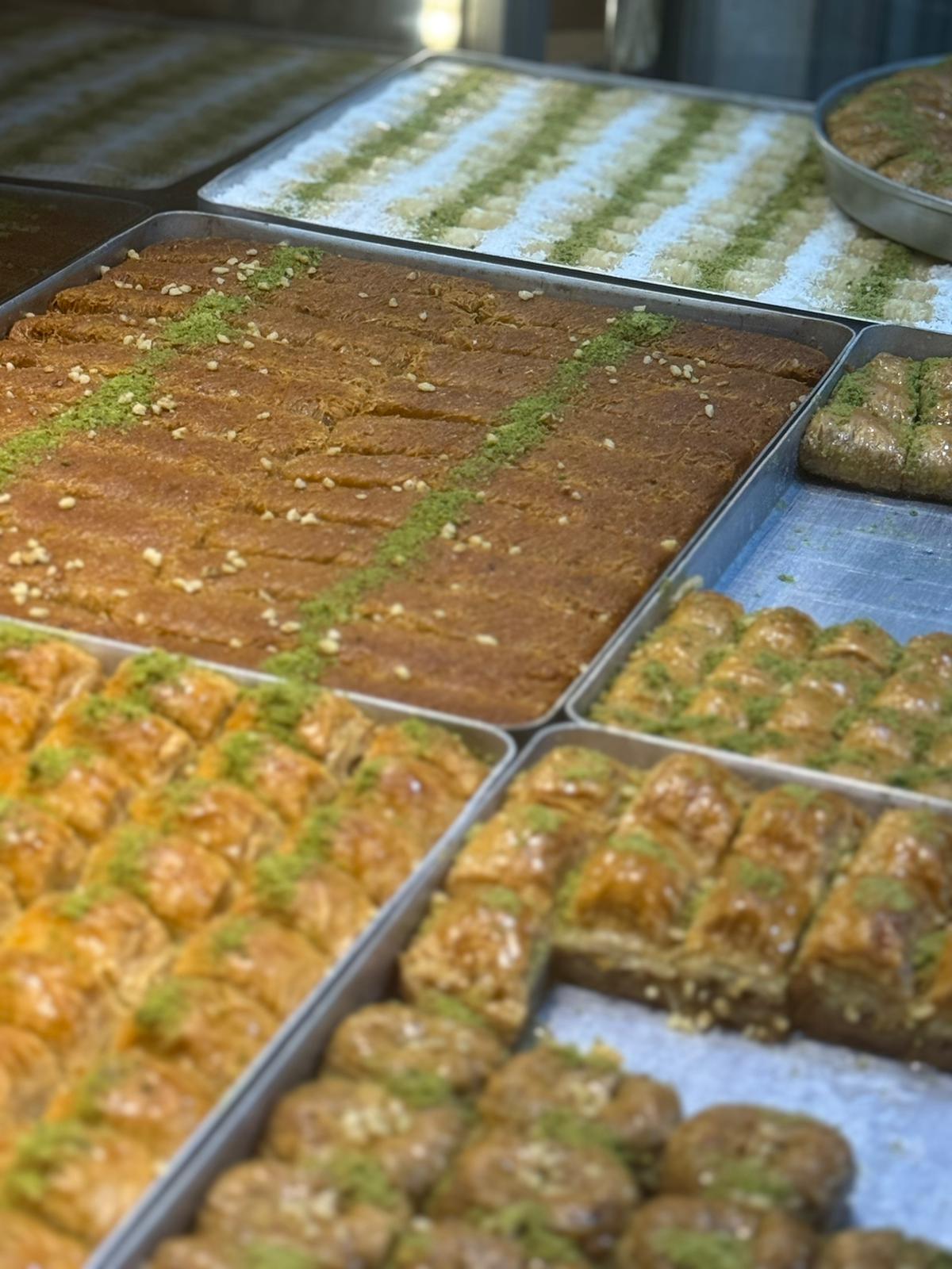 Cengiz Usta Baklavaları 